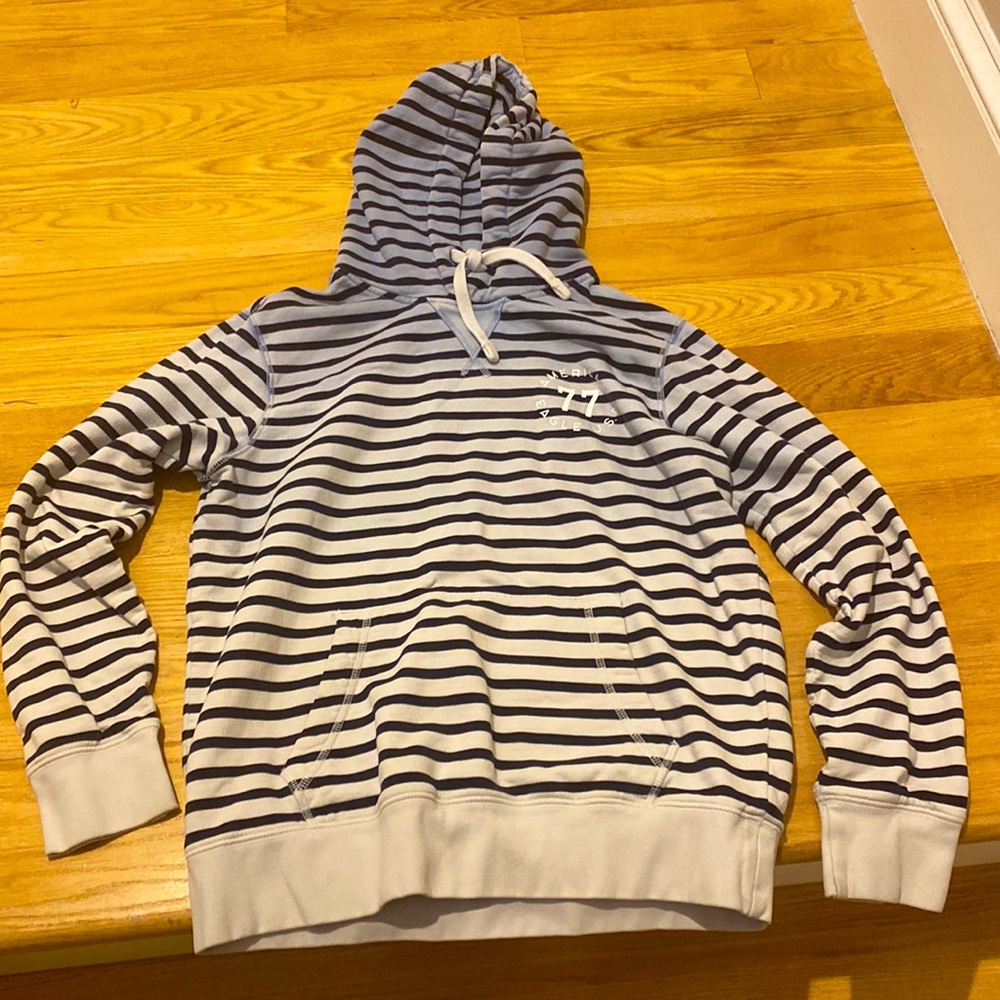 American Eagle Sweatshirt, size small